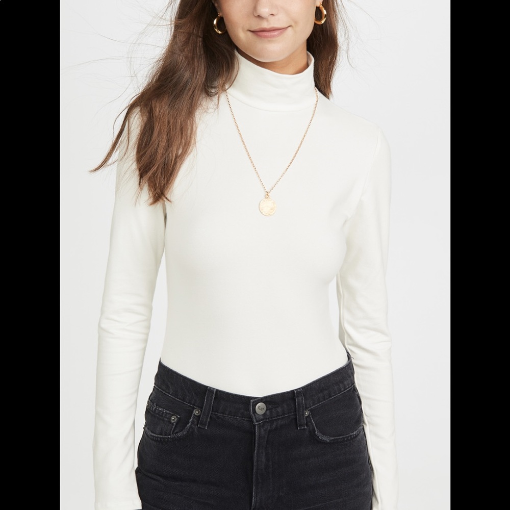 Reformation Navia BodySuit NWT. XS! 🤍